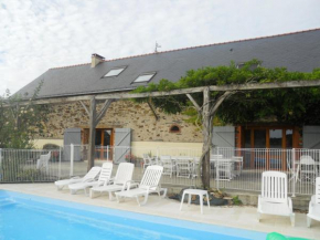 Logis Du Patis Roux